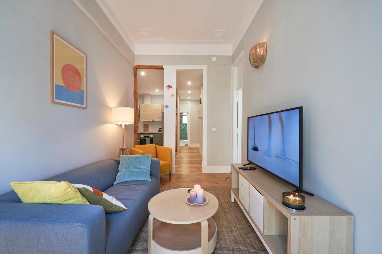 Apartment Design For Big Groups 4bed/3bath