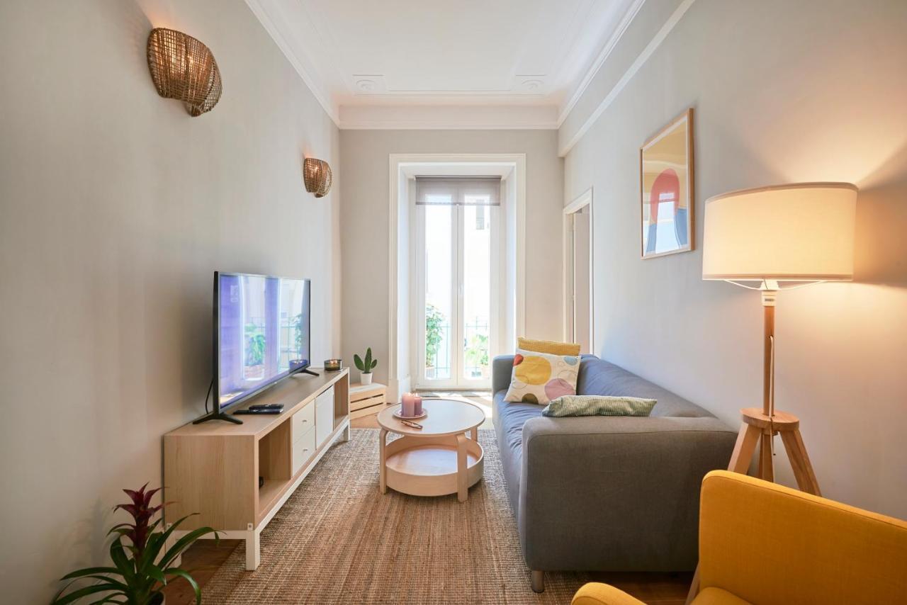 Apartment Design For Big Groups 4bed/3bath Lissabon