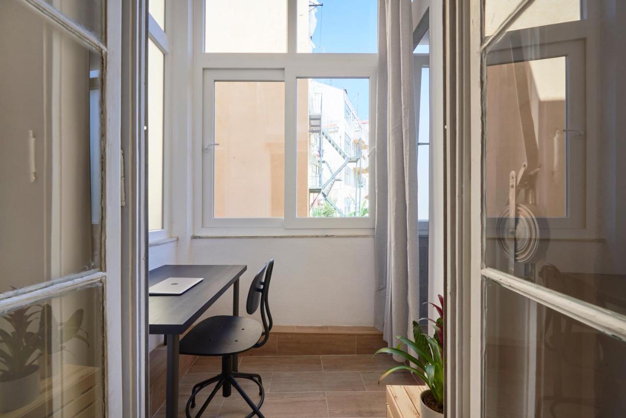 Apartment Design For Big Groups 4bed/3bath Lissabon