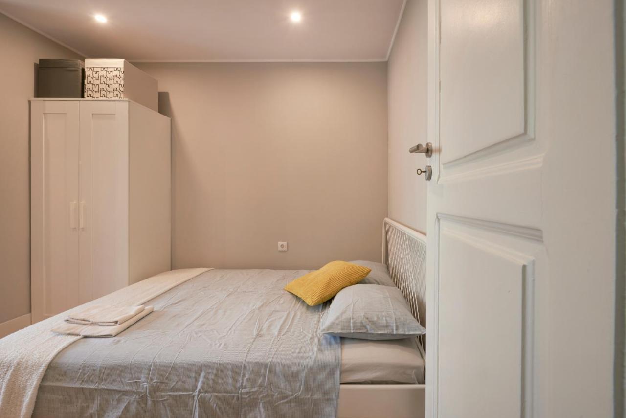 Apartment Design For Big Groups 4bed/3bath