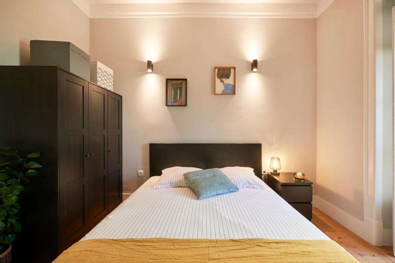 Apartment Design For Big Groups 4bed/3bath *